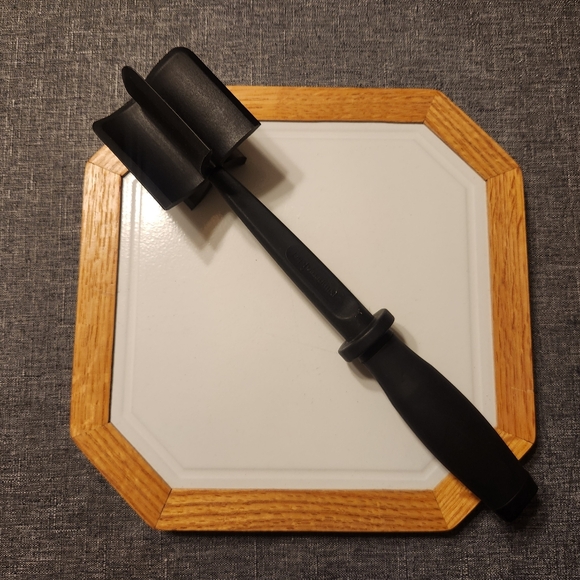 Pampered Chef Other - Pampered Chef Nylon Mix N Chop Meat Chopper #2583
